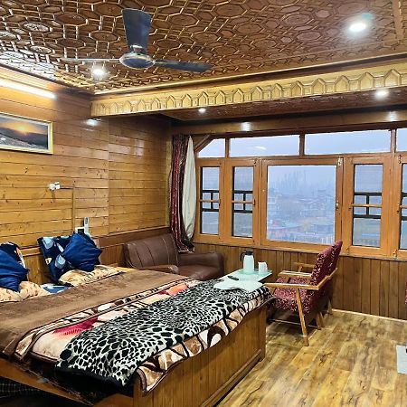 Sun N Shade Guest House Srīnagar 외부 사진