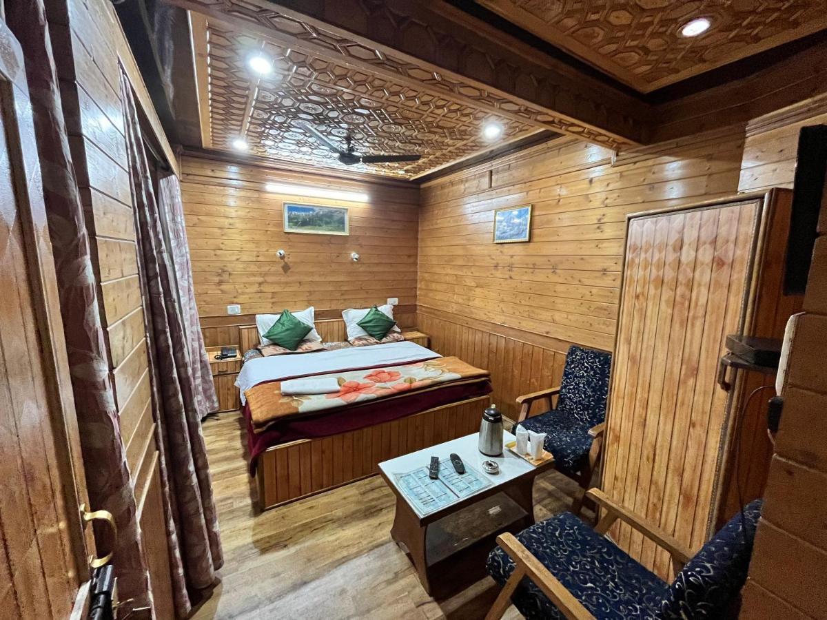 Sun N Shade Guest House Srīnagar 외부 사진