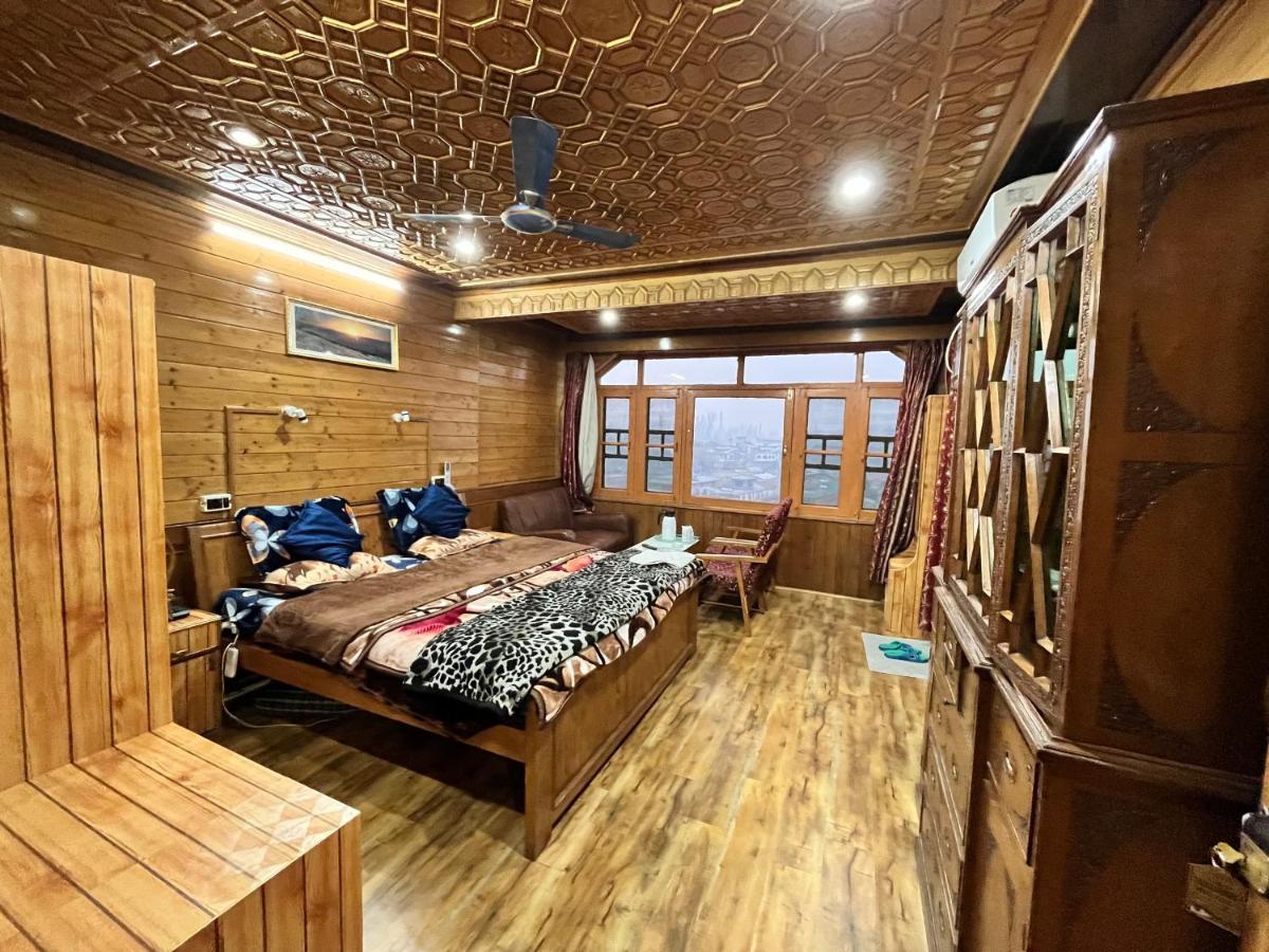 Sun N Shade Guest House Srīnagar 외부 사진