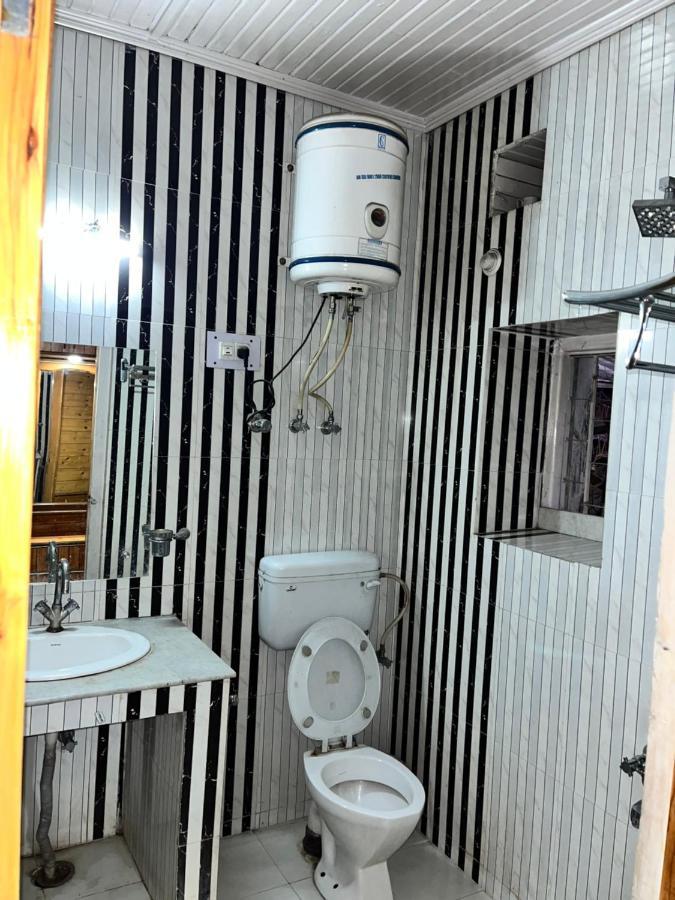 Sun N Shade Guest House Srīnagar 외부 사진