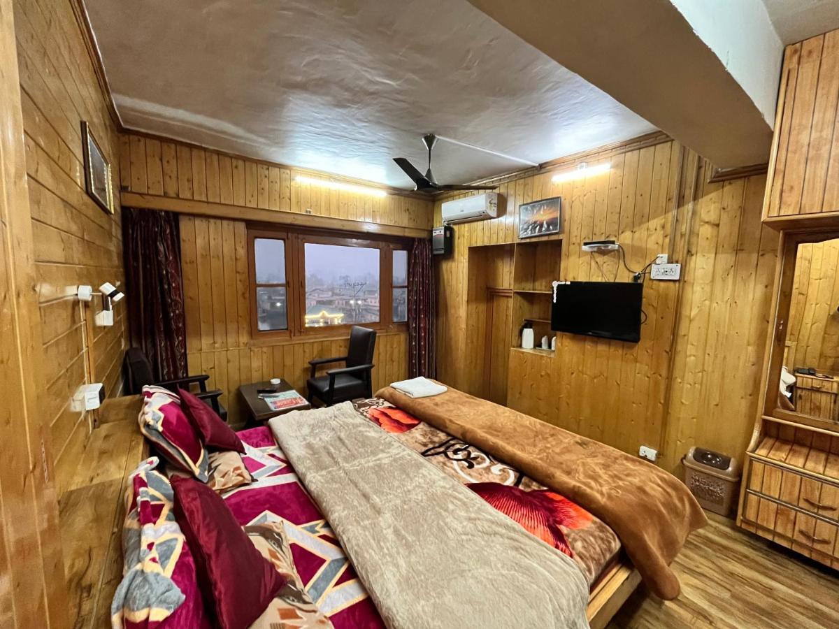Sun N Shade Guest House Srīnagar 외부 사진